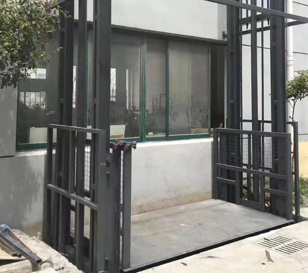 沧州导轨式施工升降机助力民生工程提速增效